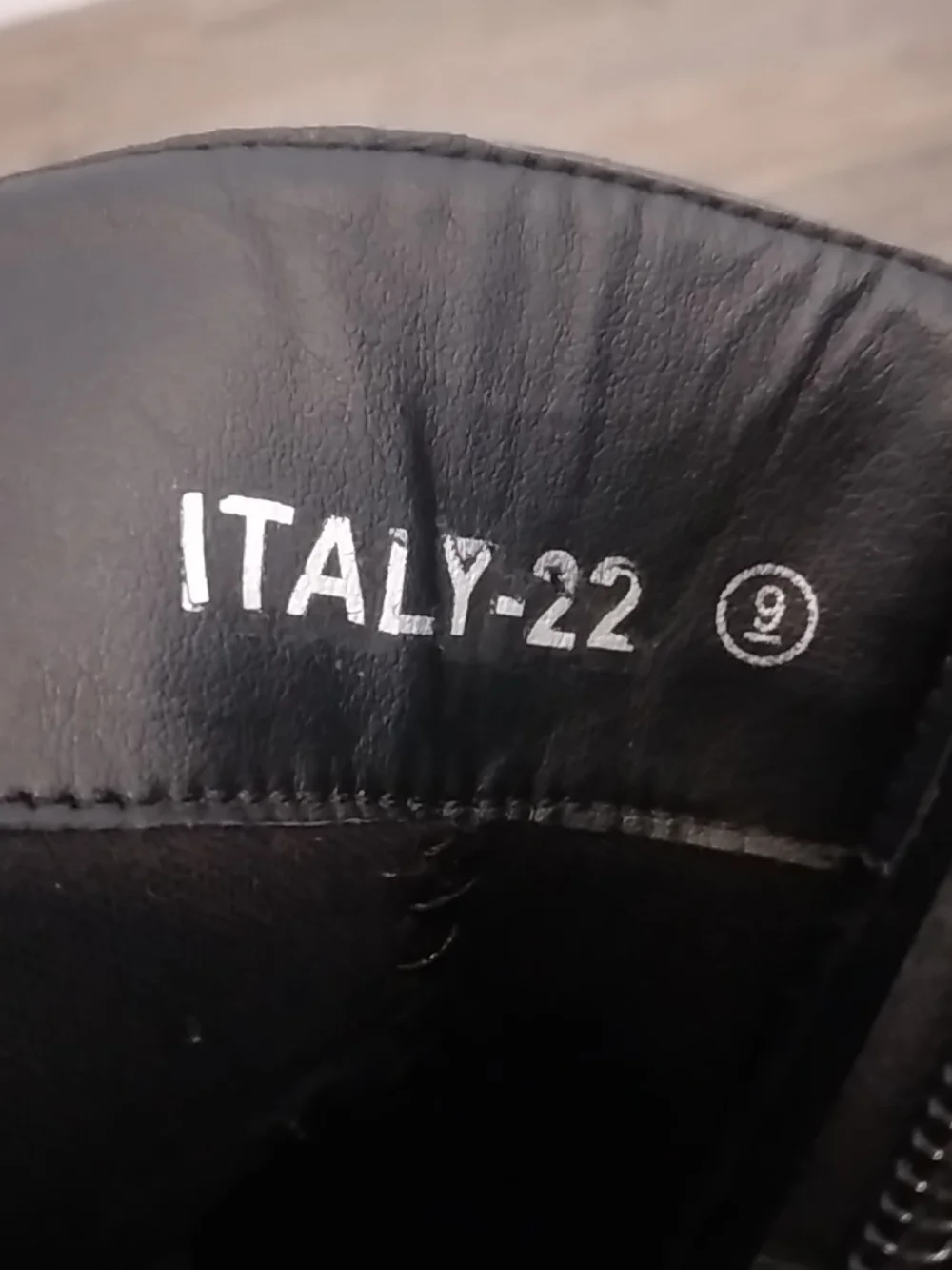 Black Chelsea Platform Ankle Boots, Booties Made In Italy - Women Size 8.5M